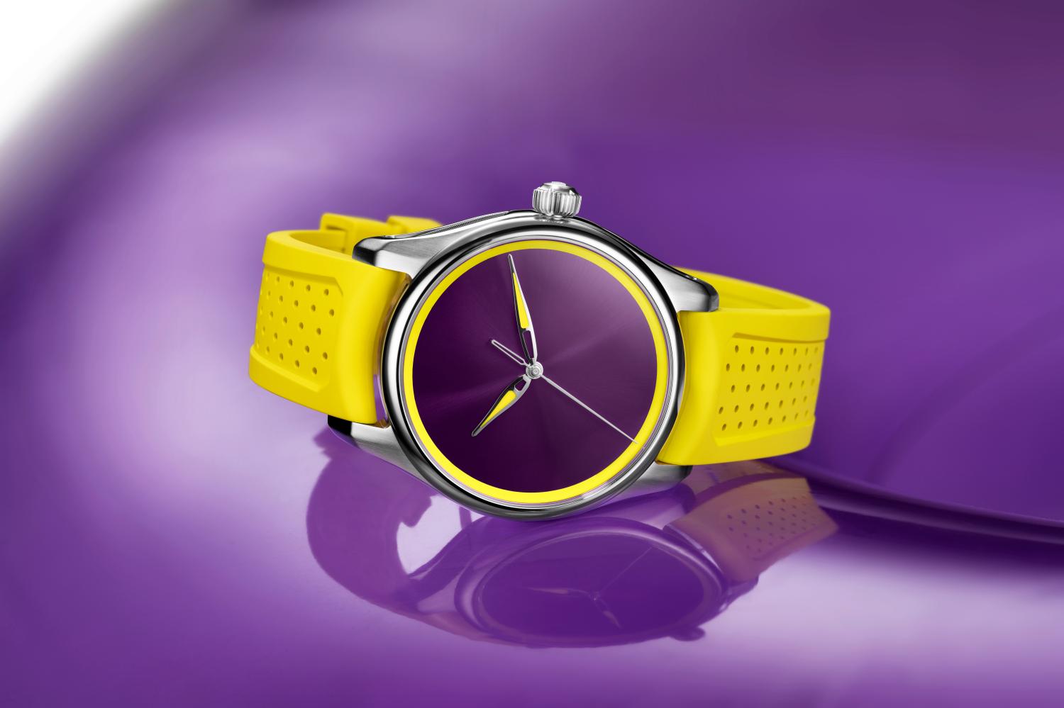 Yellow meets purple in the Pioneer Centre Seconds Sun Berry.