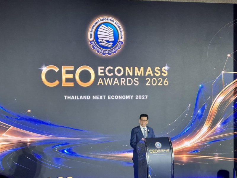 Finance Minister Ekniti Nitithanprapas delivers a keynote address on Thailand's economy in 2027 hosted by the Economic Reporters Association. (Photo: Reuters)