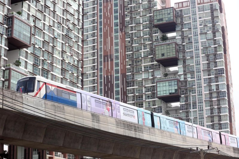 Transport links and large-scale mixed-use developments helped drive up land prices in the Phra Khanong–Bang Na–Suan Luang–Prawet area. (Photo: Weerawong Wongpreedee)