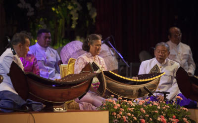 พระเทพฯ