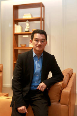 08_04_13_Taweechai_007.jpg
