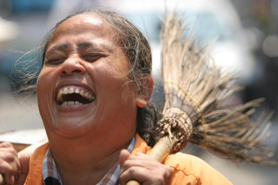 road sweeper-smile