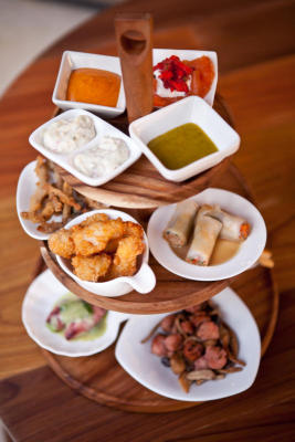 D'Vine wine bar-restaurant