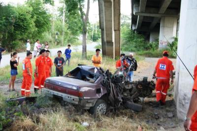 อุบัติเหตุ-รถยนต์ตกทางด่วน