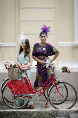 Bike babes