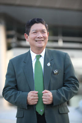 ลักษณ์ วจนานวัช