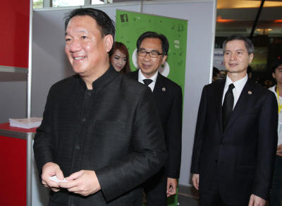 งานมหกรรมการลงทุนครบวงจรแห่งปี ครั้งที่ 9 SET in the City กรุงเทพมหานคร 2013 ณ รอยัล พารากอน ฮอลล์ ชั้น 5 สยามพารากอน จะจัดงานไปจนถึงวันที่ 24 พ.ย. 56