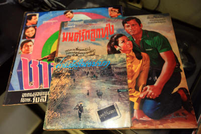 แผ่นเสียงแห่งชีวิต ครูเพลงสุรินทร์ ภาคศิริ