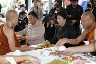 นายกฯถวายเพล วัดบวรฯ