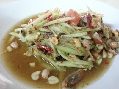 ถูกจริง แซ่บจัง 'เจ๊จู-ส้มตำร้อยครก' เมืองสุโขทัย