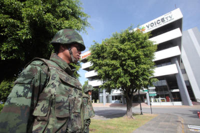 ทหารเข้าควบคุมพื้นที่บริเวณVoiceTV
