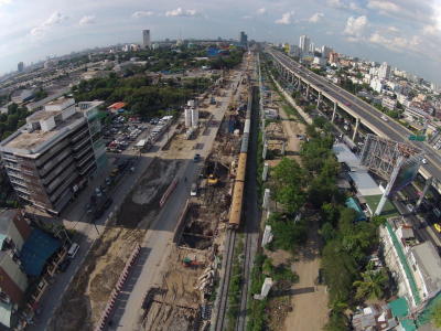 ปรับพื้นที่สร้างรางรถไฟทางคู่