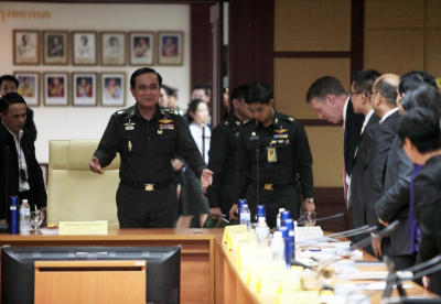 ประยุทธ์ พบนักลงทุนไทย-เทศ
