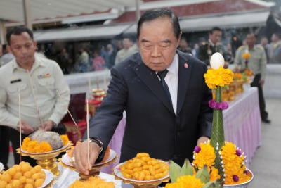 พล.อ.ประวิตร วงษ์สุวรรณ เข้ากระทรวงกลาโหม