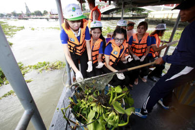 โครงการ Clean up the World โดยตาวิเศษ กองทัพเรือ