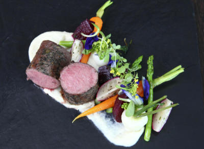 Lamb Loin with Long Grain Pepper Sauce