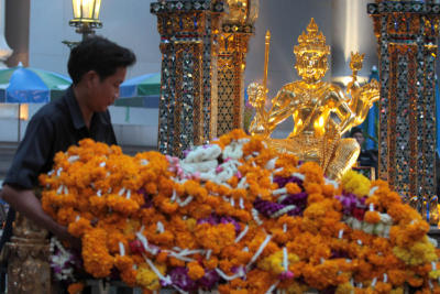 เปิดศาลพระพรหม