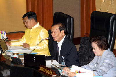 ประธานสภาขับเคลื่อนการปฏิรูปประเทศ(สปท.) สักการะพระบรมราชานุสาวรีย์พระบาทสมเด็จพระปกเกล้าเจ้าอยู่หัว รัชกาลที่ 7
