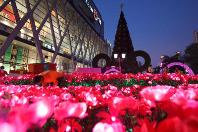 เซ็นทรัลเวิลด์ต้อนรับเทศกาลคริสต์มาส