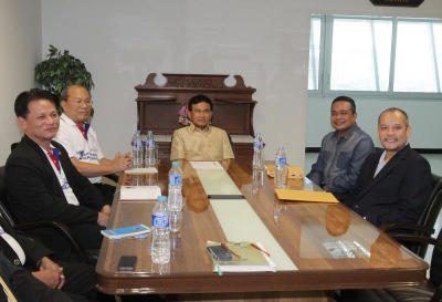 แกนนำ นปช. เข้าพบ รมต.ยุติธรรม