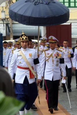 สมเด็จพระบรมฯเสด็จวัดบวร