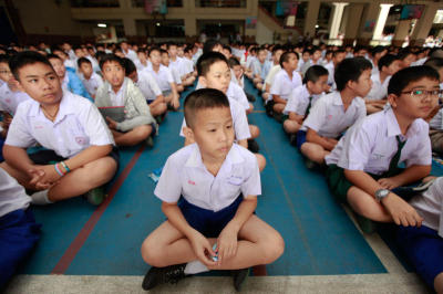 บรรยากาศนักเรียนสอบเข้าชั้น ม.1 โรงเรียนสวนกุหลาบวิทยาลัย