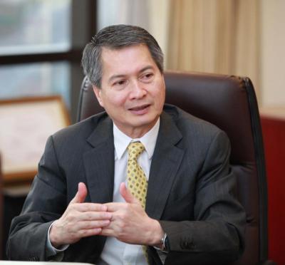 จรัมพร โชติกเสถียร กรรมการผู้อำนวยการใหญ่ บริษัท การบินไทย จำกัด (มหาชน)