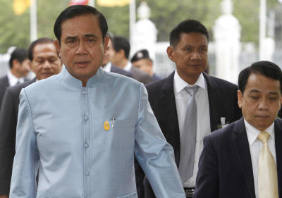 นายกฯเข้าประชุมคณะรัฐมนตรี