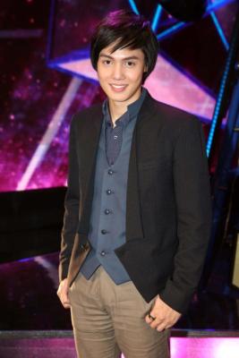 the star 12