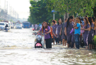 น้ำท่วมนิคมบางปู