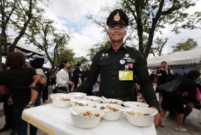 บรรยากาศรอบสนามหลวง