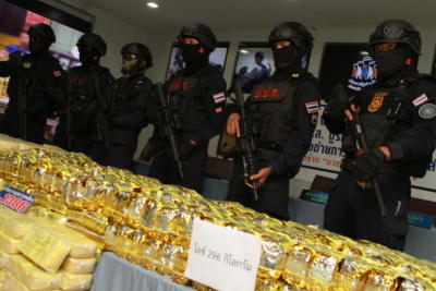 ปปส ดินแดง แถลงจับยาบ้าและยาไอซ์