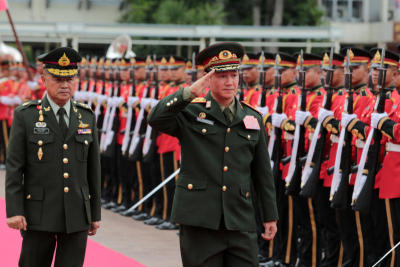ผบ.ทบ. ให้การต้อนรับรองหัวหน้ากรมใหญ่เสนาธิการ กองทัพประชาชนลาว