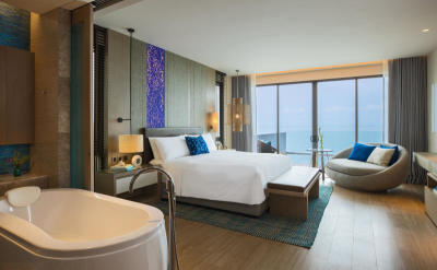 โรงแรมเรเนซองส์ พัทยา รีสอร์ท แอนด์ สปา