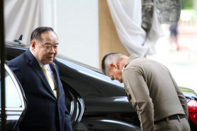 พล.อ.ประวิตร วงษ์สุวรรณ เป็นประธานมอบนโยบายการปฎิบัติราชการ ให้กับสำนักงานตำรวจแห่งชาติ