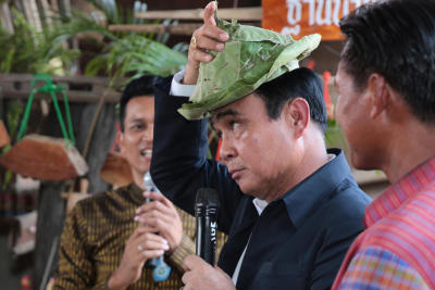 นายกเยี่ยมชมชุมชนบ้านสนวนนอก