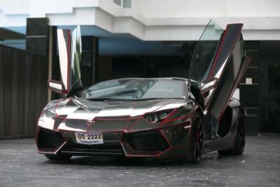 นพ.นพรัตน์ รัตนวราห ซูเปอร์คาร์ เติมเต็มความฝัน