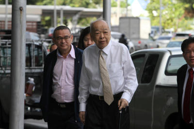 Court suspends Surapong’s prison term