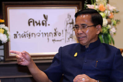 พลโท โกศล ปทุมชาติ ที่ปรึกษารมว.ศึกษาธิการ