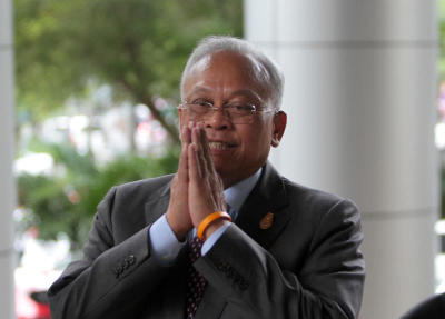 สุเทพ เทือกสุบรรณ