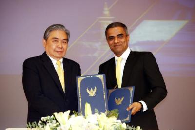 ลงนามกู้เงิน ADB