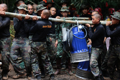 ลำเรียงเครื่องสูบน้ำ เพิ่มประสิทธิภาพระบายน้ำถ้ำหลวง