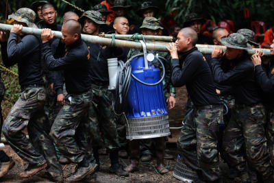A rice gesture, despite the risk