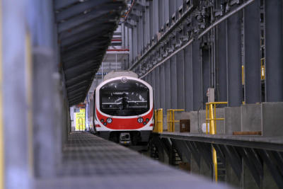 ครงการรถไฟความเร็วสูงเชื่อมสามสนามบิน