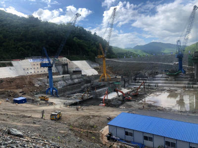 THE PERILS OF BIG HYDRO