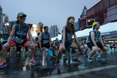 'Post' run pulls them in