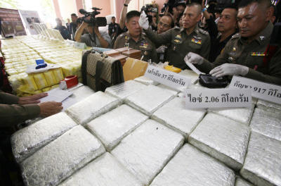 ปราบยานรกบิ๊กล็อต ปส.โชว์จับ 3 คดี ยึดของกลางค่า 2 พันล.