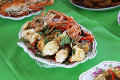 เที่ยวเขาชะงุ้ม อิ่มถึงบางแพ