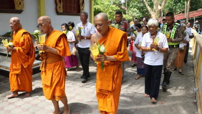 บาเจาะเวียนเทียนวันมาฆบูชากลางวัน