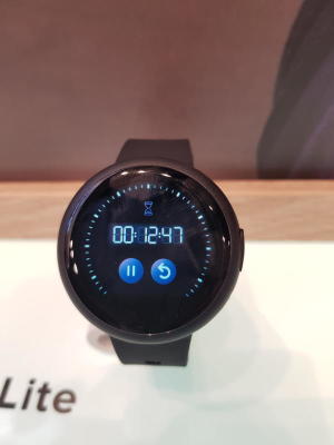 ZeRound3 smartwatch